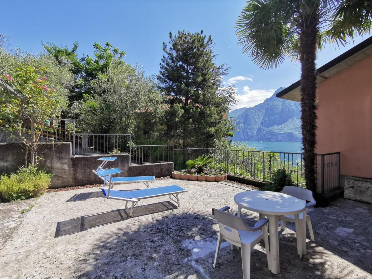 Appartamento Gelsomino Riva di Solto Bagian luar foto