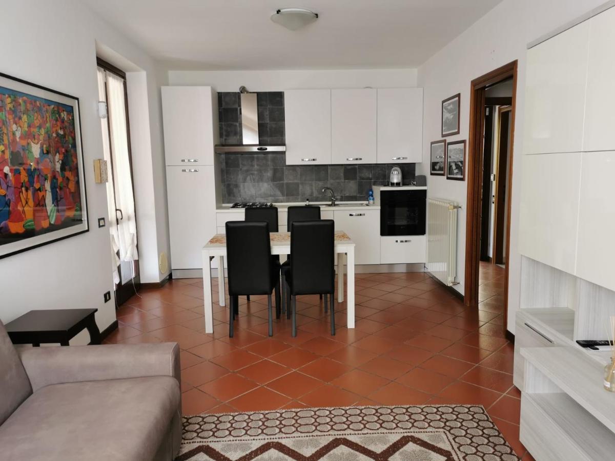 Appartamento Gelsomino Riva di Solto Bagian luar foto